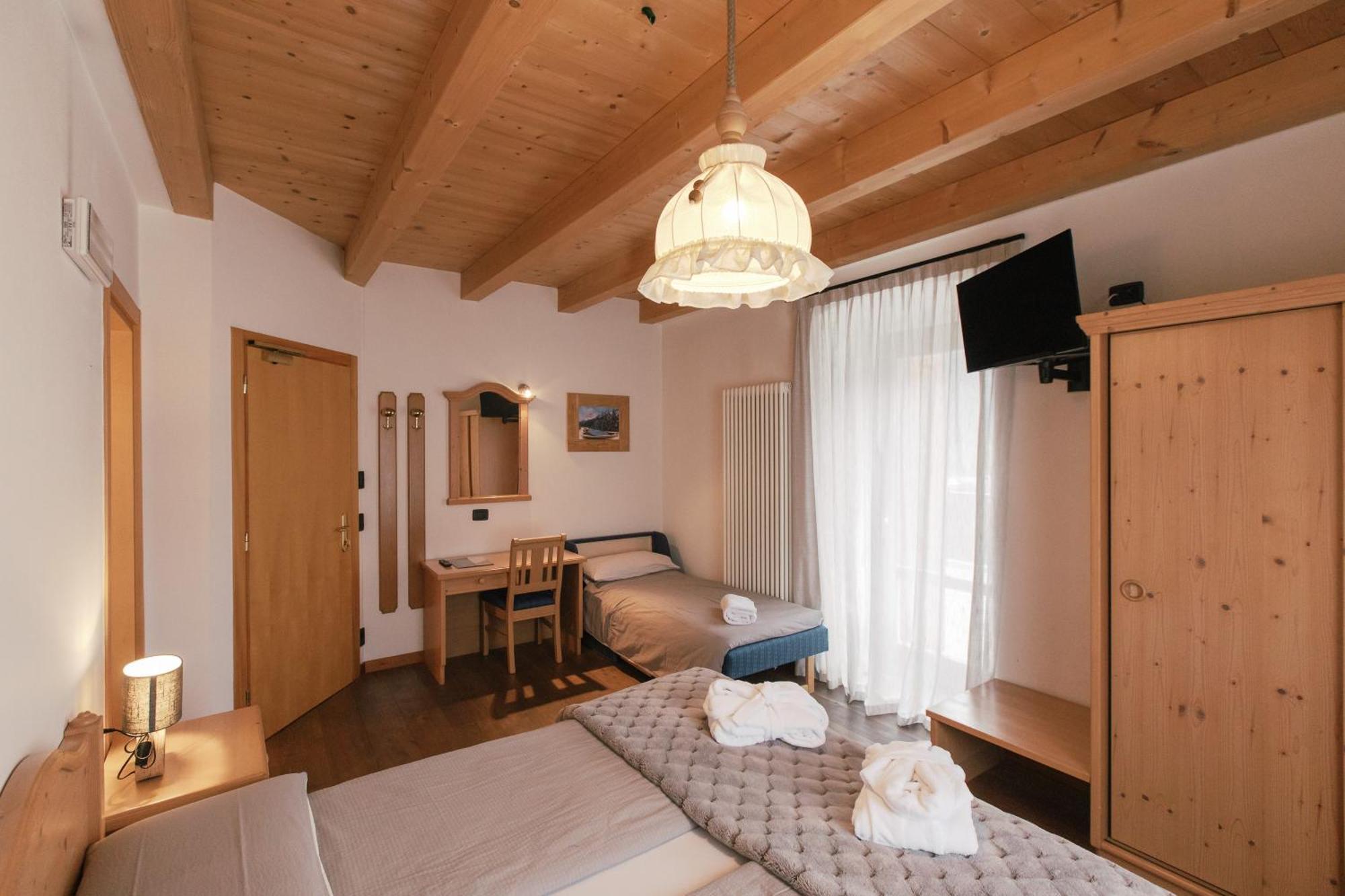 Hotel Al Bivio - Pizzeria, Pool & Sauna Imer Εξωτερικό φωτογραφία